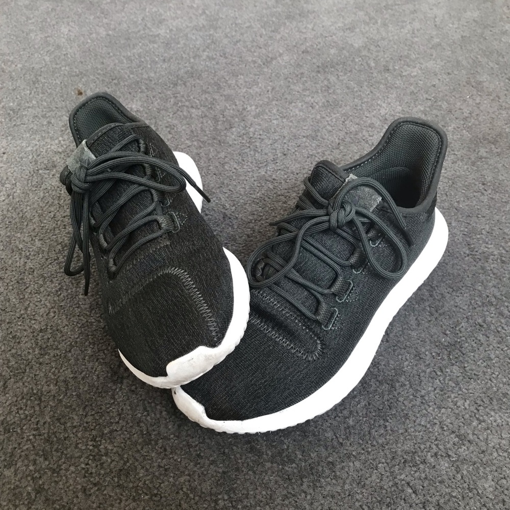 Army Green Adidas running sneakers